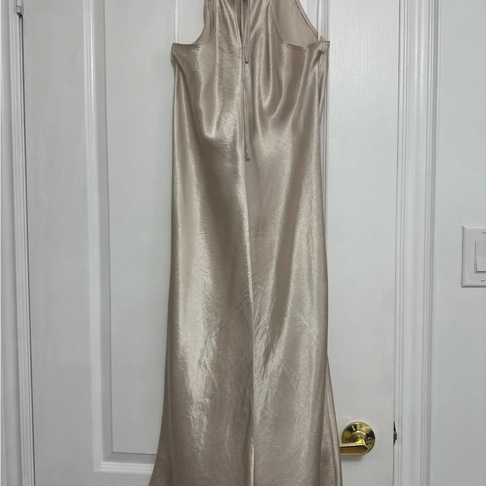BABATON Satin Cream Backless Dress - Picture 5 of 7